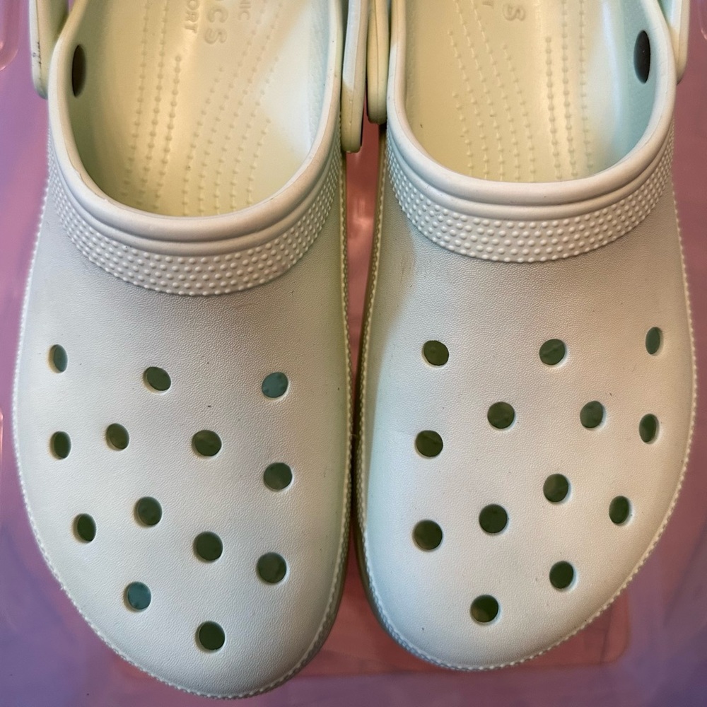 Women’s platform crocs
